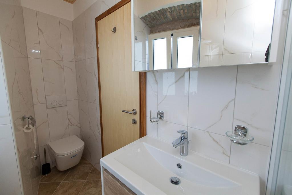 Holiday Home Nika Omišalj Zewnętrze zdjęcie